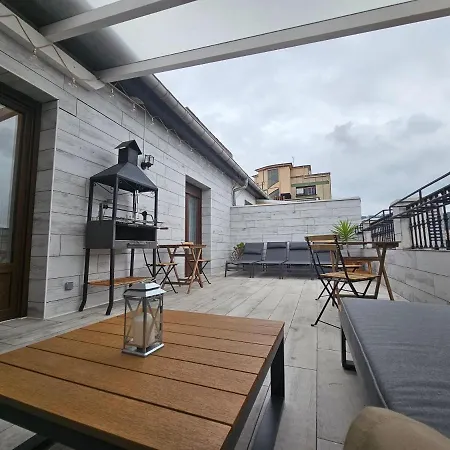 Habitación en casa particular Habitacion En Atico Con Terraza En Bilbao